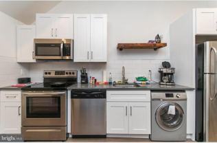 2817 W Girard Ave #2R - Photo 1 of 1