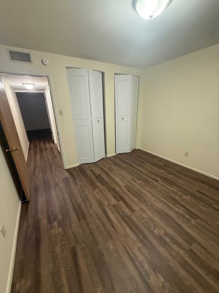 5401 Eichelberger 2D #2D - Photo 4 of 8