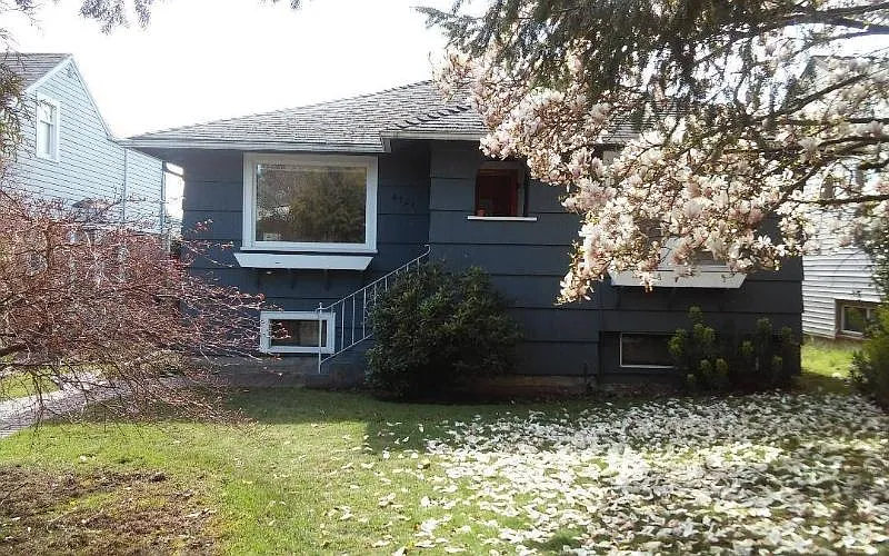 4721 University View Pl Ne - Photo 2 of 23