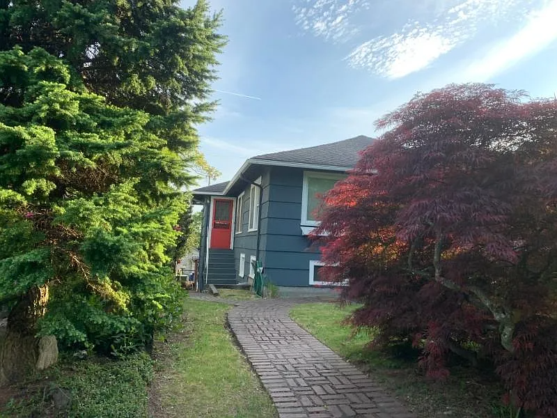 4721 University View Pl Ne - Photo 4 of 23