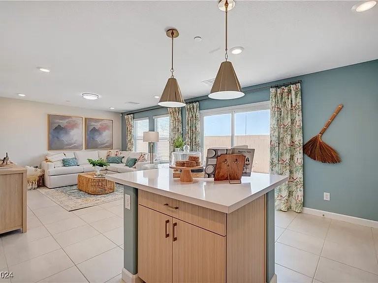 909 Cadence View Way - Photo 3 of 35