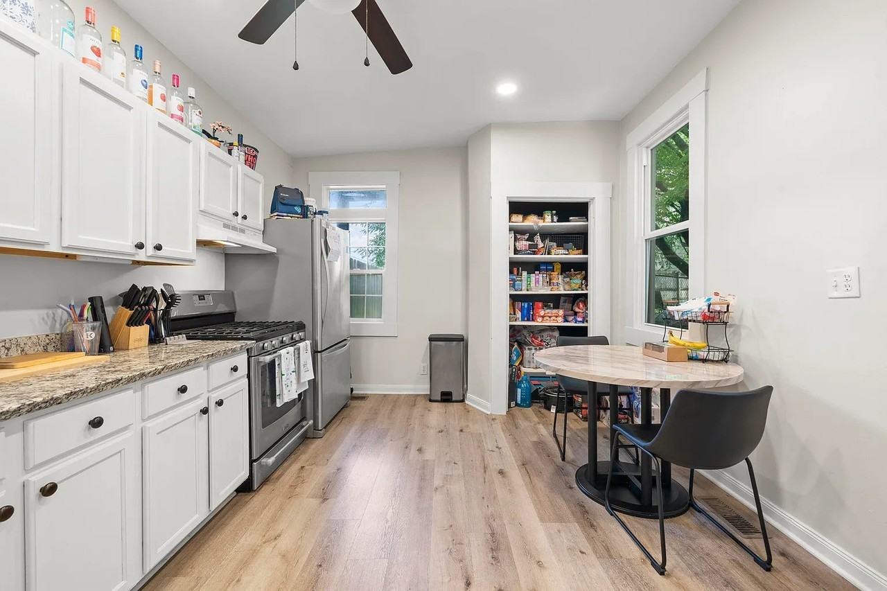 211 E 5th St #1 - Photo 2 of 11