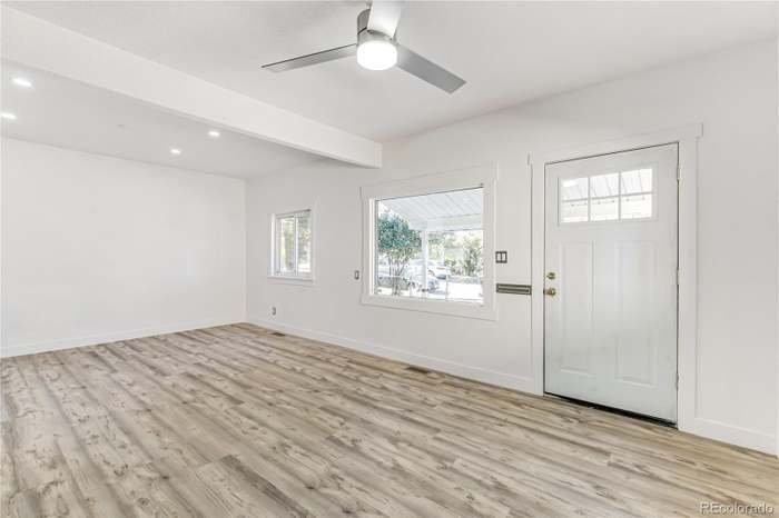 4530 Clayton St - Photo 3 of 17