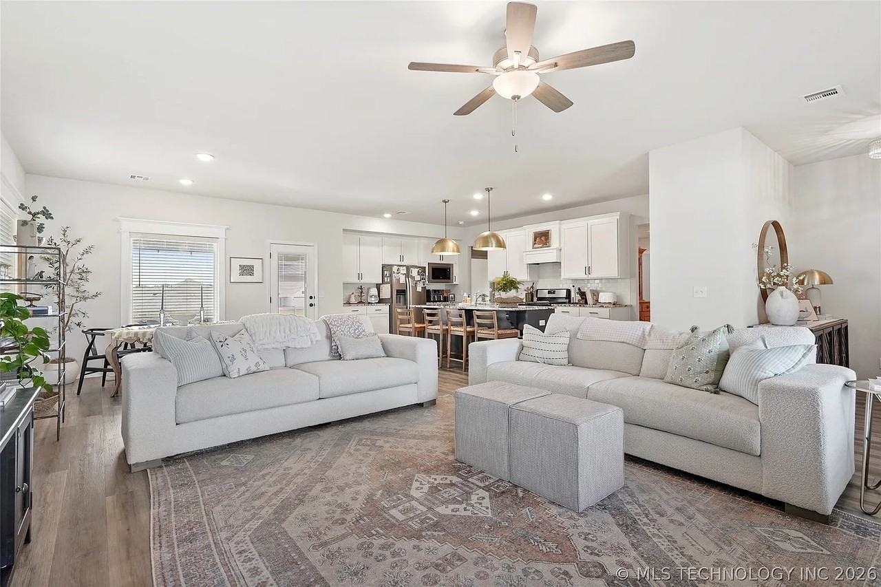 7412 E 89th Pl N - Photo 3 of 15