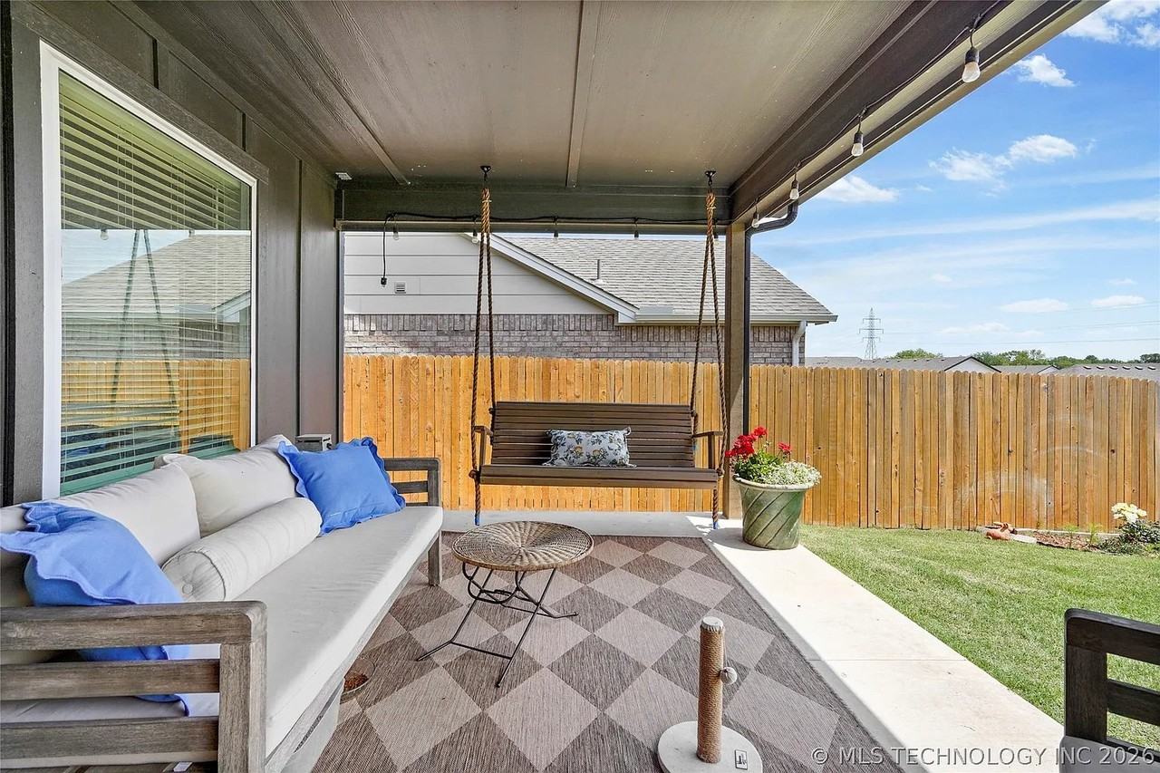 7412 E 89th Pl N - Photo 6 of 15