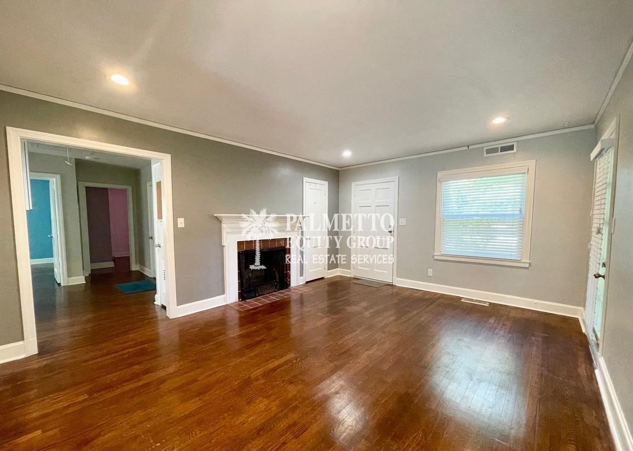 1311 Cardinal Pl - Photo 3 of 14