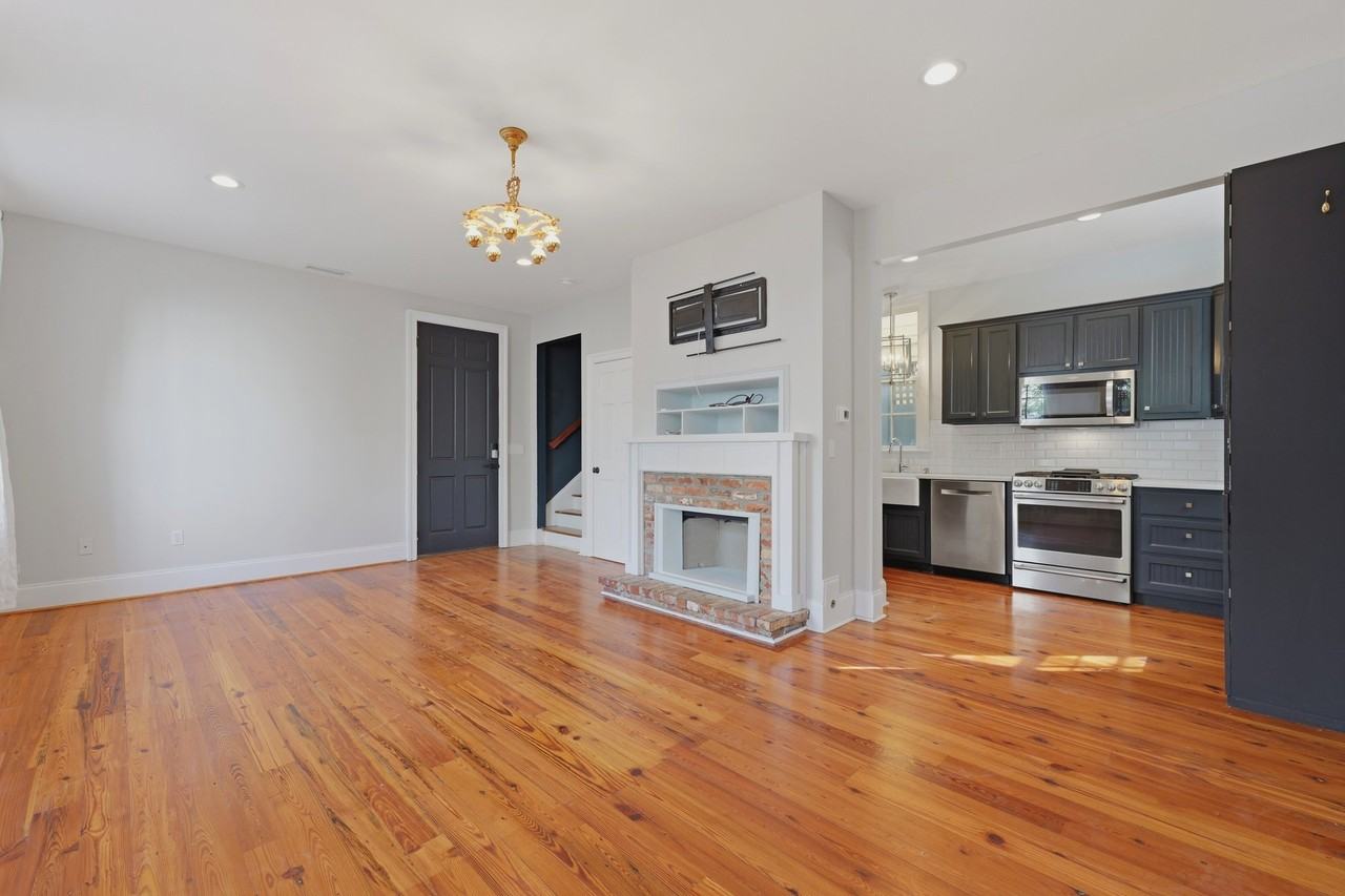 9 Bogard St #C - Photo 3 of 20