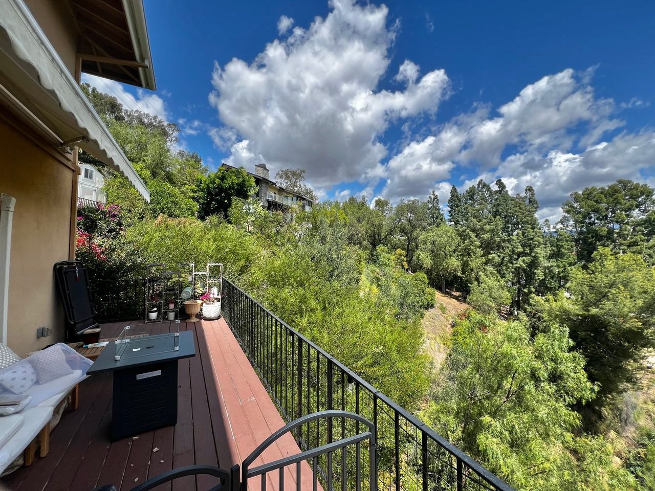 10352 Cowan Heights Dr #A - Photo 3 of 17