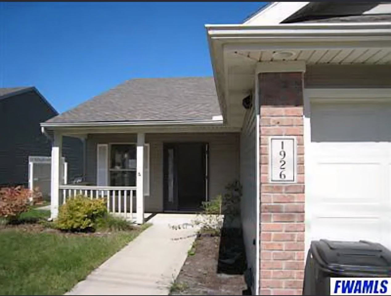 1926 Beechmont Dr #1 - Photo 2 of 12