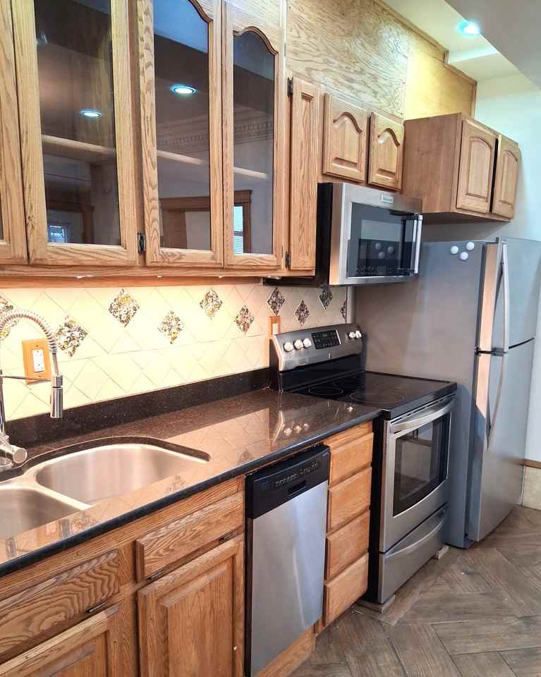 2102 Grand Ave #2 - Photo 2 of 11