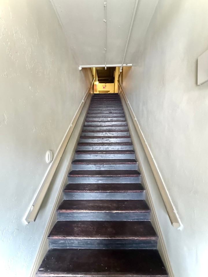 519 Main St #4 - Photo 4 of 4