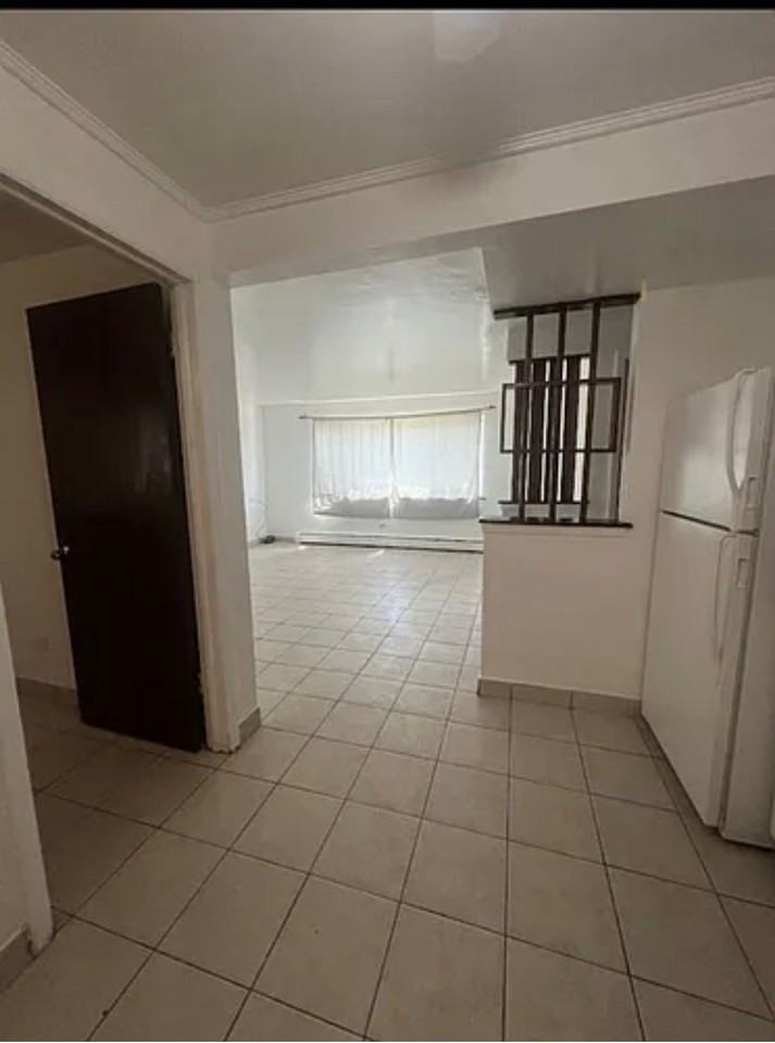 10466 Betty Ct #GE - Photo 4 of 17