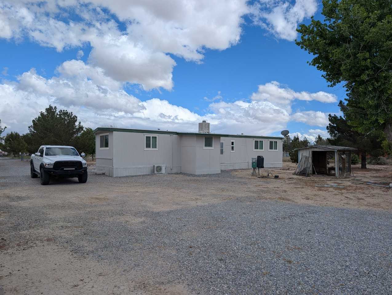 1620 Landmark Ave - Photo 3 of 19