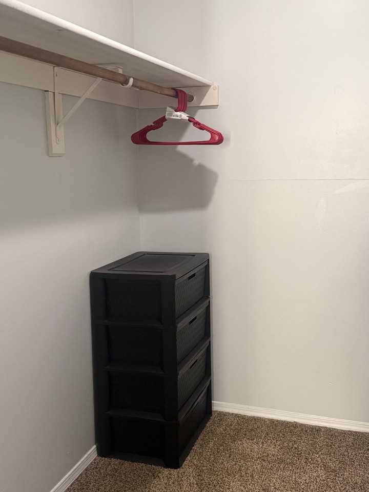 1603 Augusta Dr - Photo 7 of 11