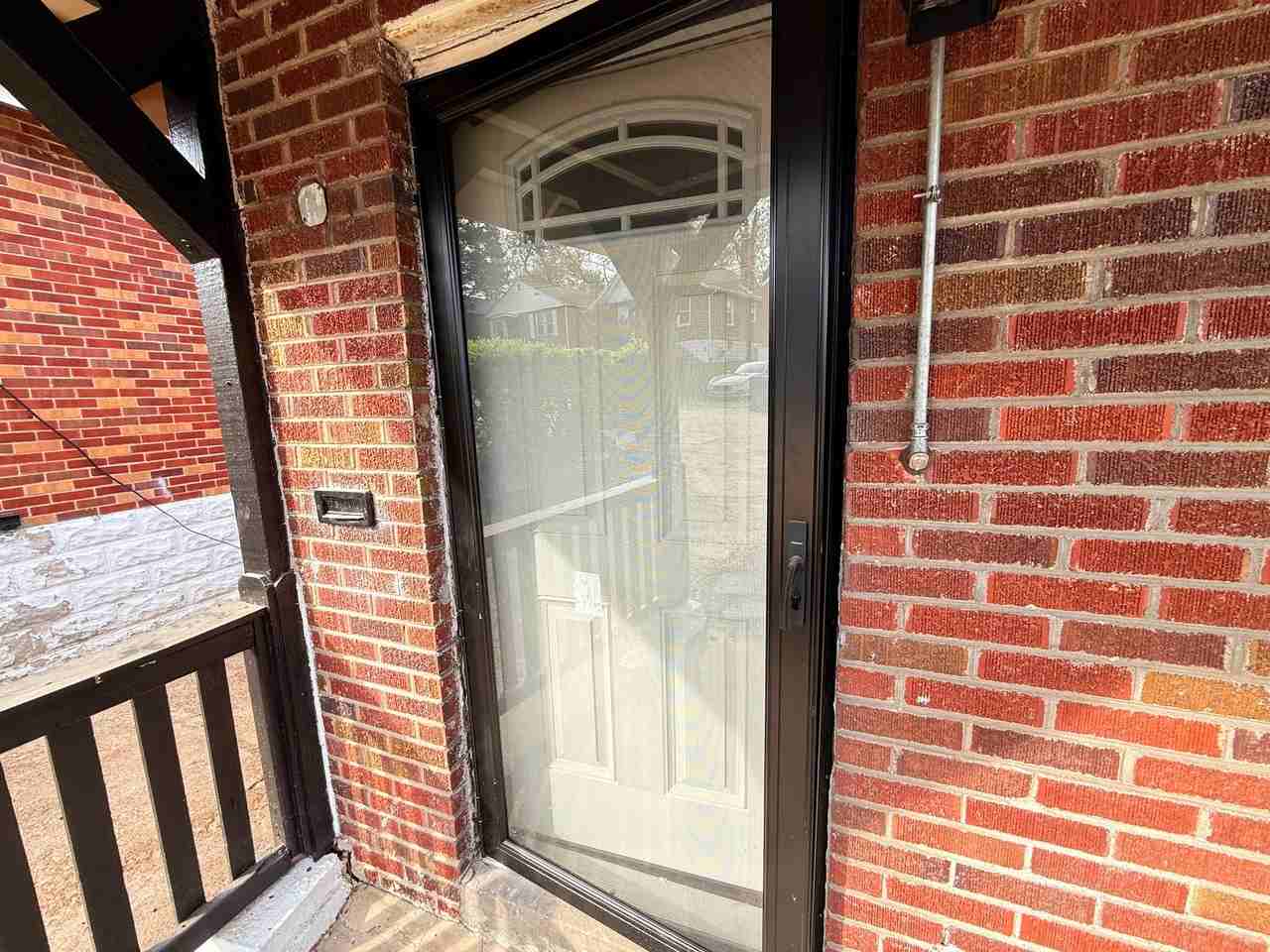 6620 Barr St - Photo 4 of 18