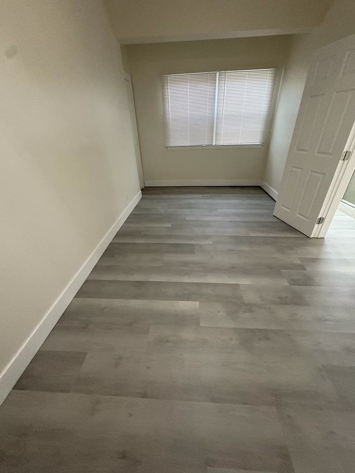 1991 Myrtle Ave - Photo 4 of 6