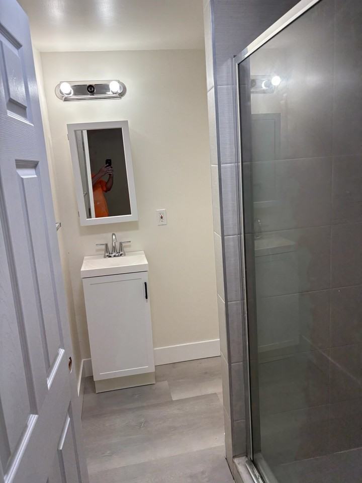 1991 Myrtle Ave - Photo 5 of 6