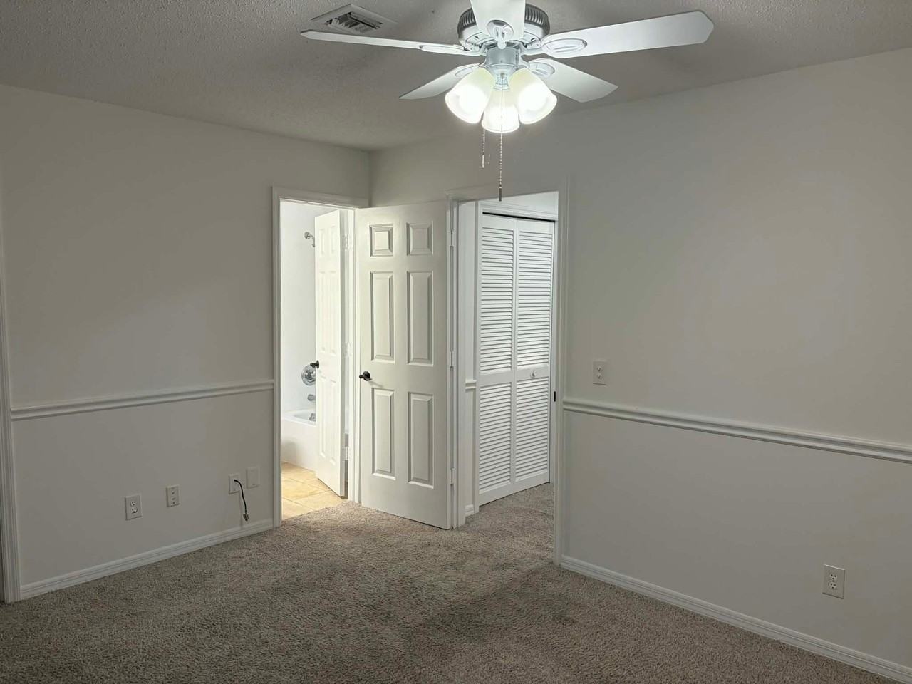 25500 Cockleshell Dr #505 - Photo 5 of 7