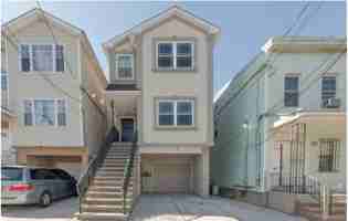 featured image of 452 Fulton St #1