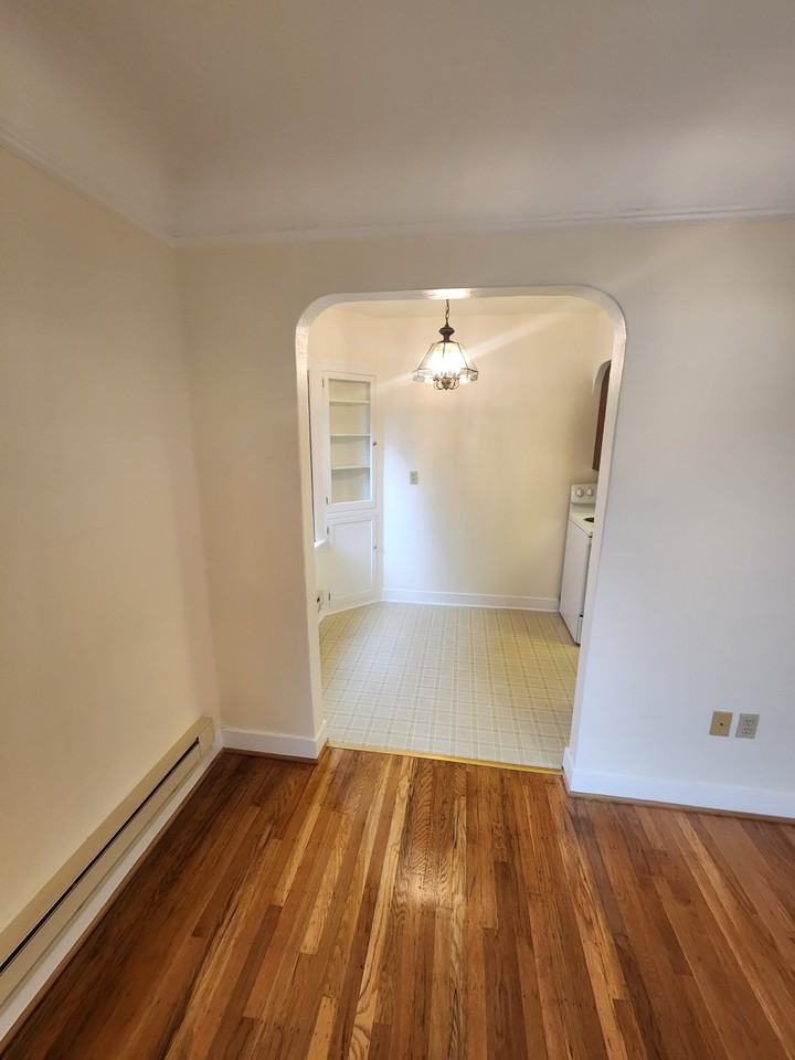 2317 10th Ave E #106 - Photo 3 of 13