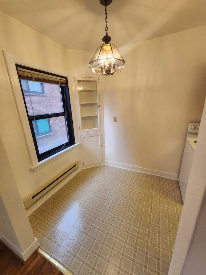 2317 10th Ave E #106 - Photo 5 of 13
