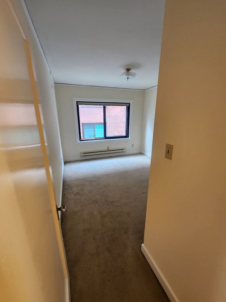 2317 10th Ave E #106 - Photo 7 of 13