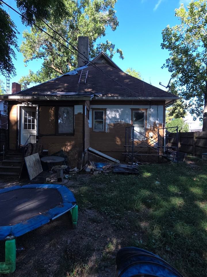 809 N Grant St - Photo 7 of 16