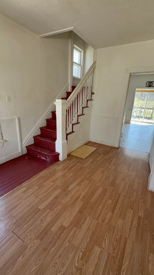 767 E Whitmer St - Photo 5 of 19