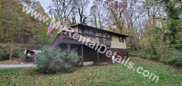 featured image of 5 Frankie Ln