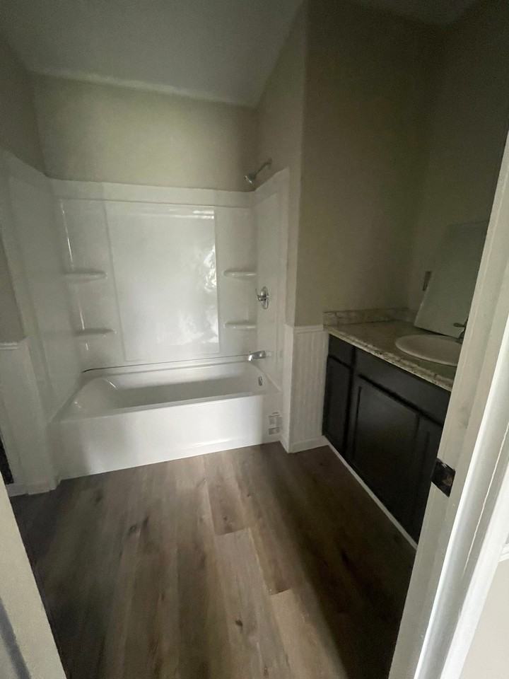 762 Cr - Photo 6 of 10