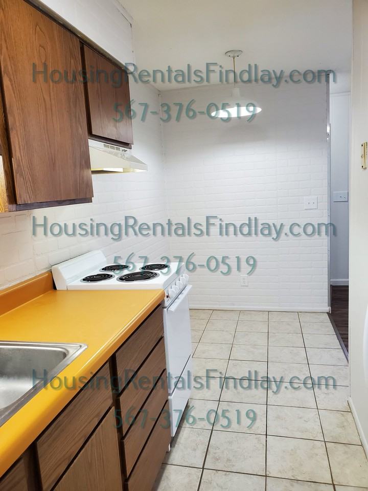 501 N Blanchard St #3 - Photo 2 of 10