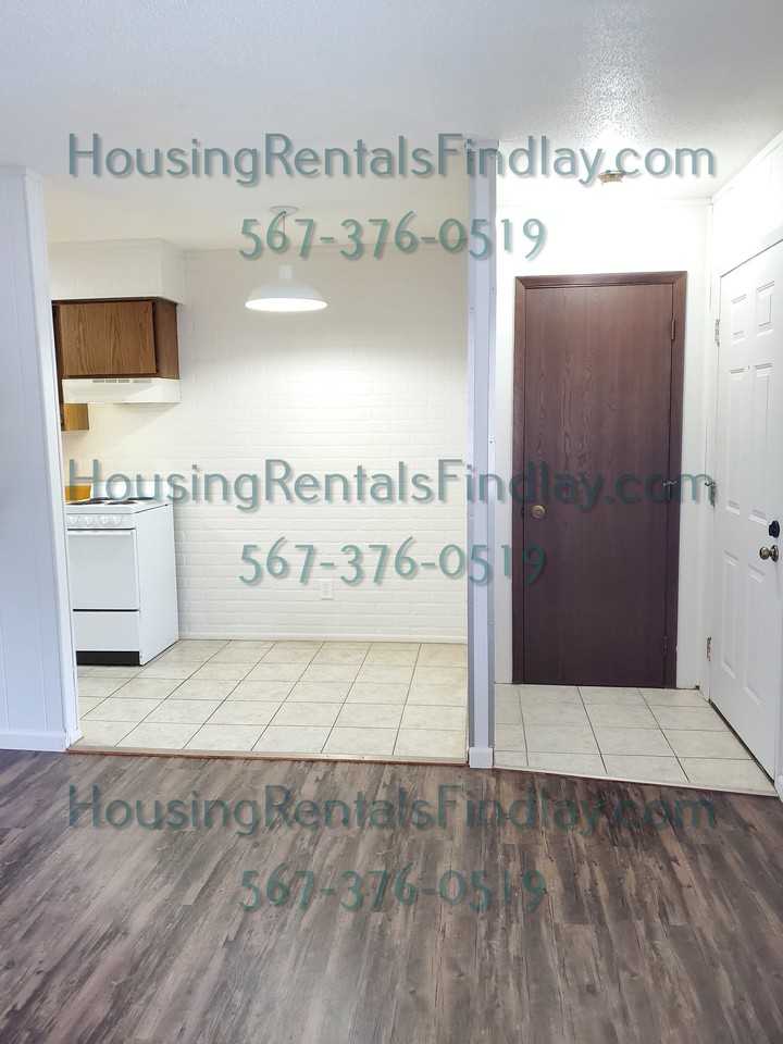 501 N Blanchard St #3 - Photo 3 of 10