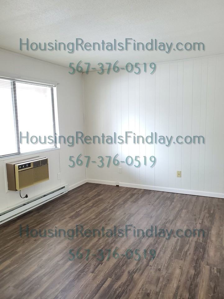 501 N Blanchard St #3 - Photo 5 of 10