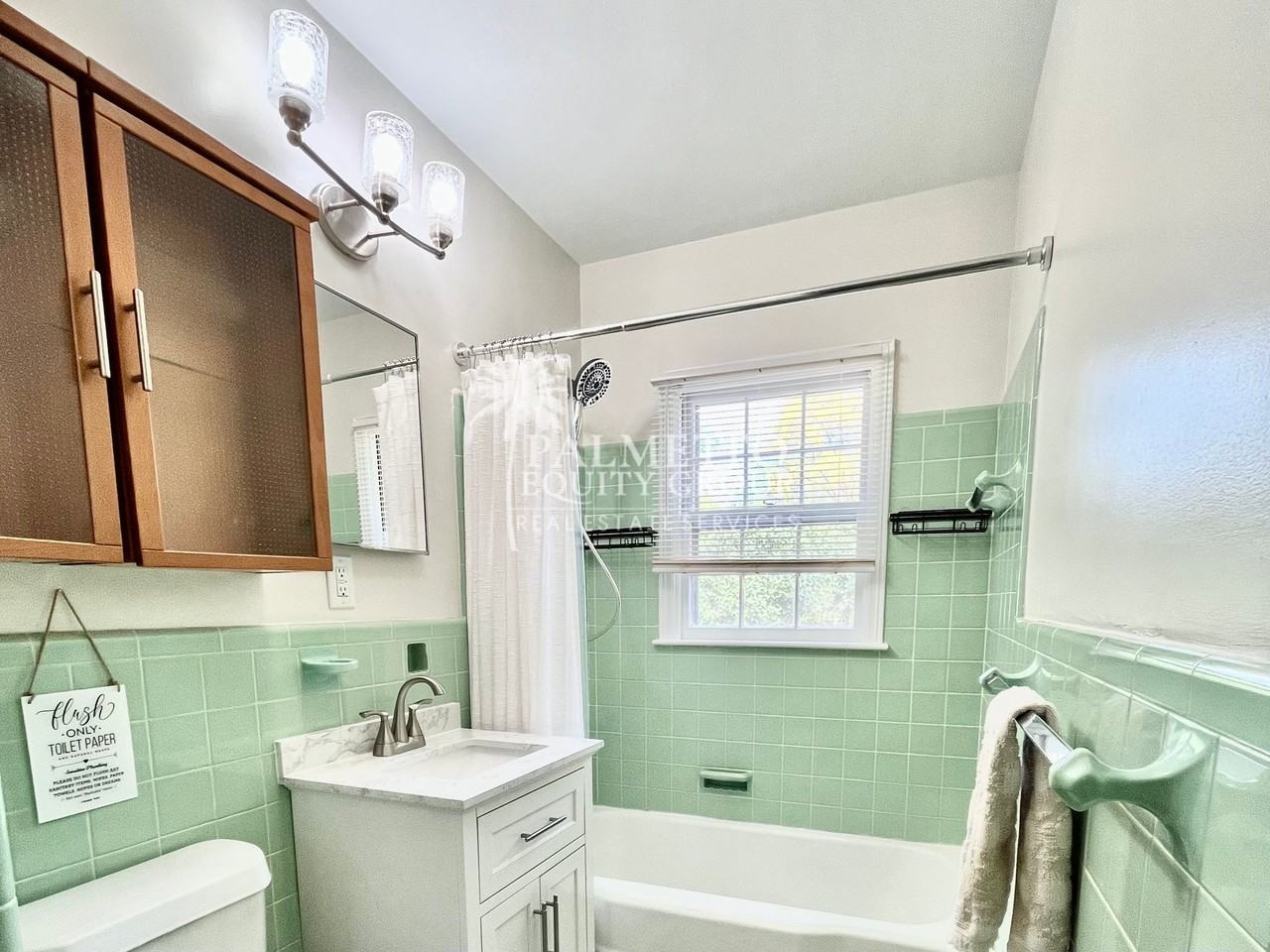 1132 W Northwood St - Photo 5 of 14