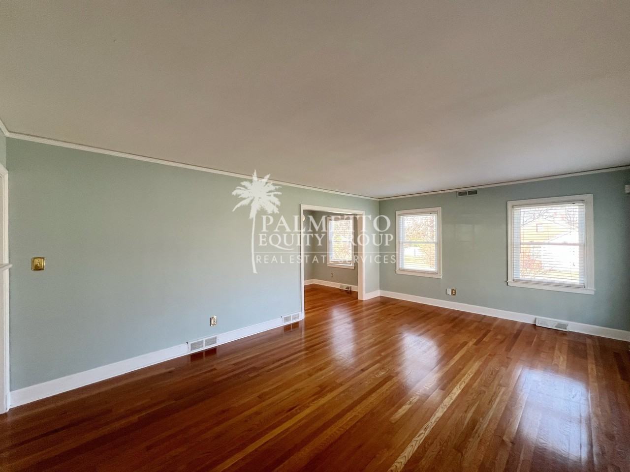 1313 Cardinal Pl - Photo 3 of 17