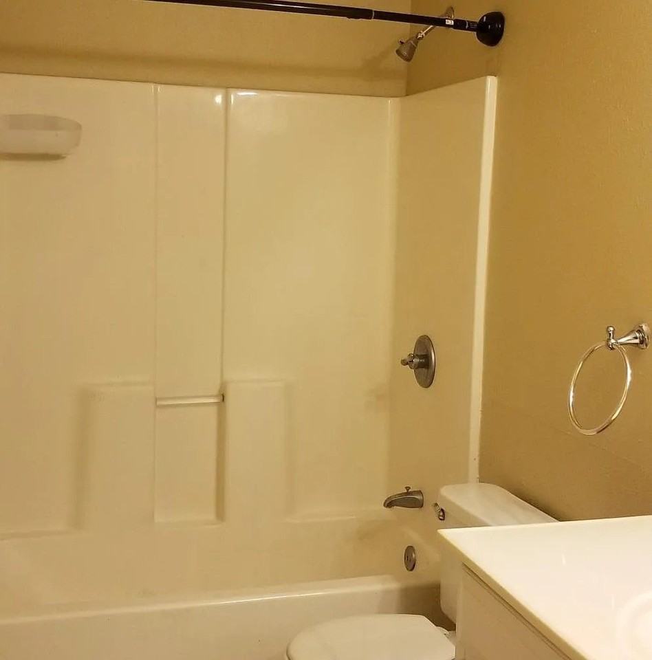 13403 Pendleton St - Photo 7 of 8