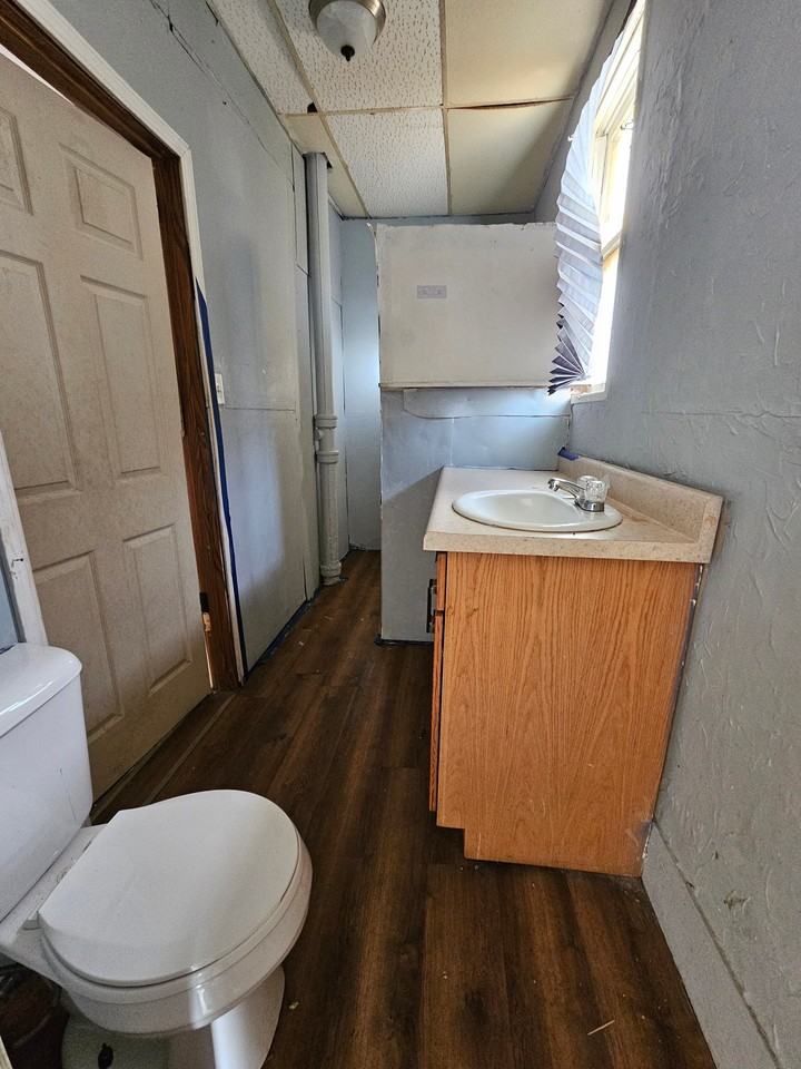 254 W Peoria Ave - Photo 6 of 19