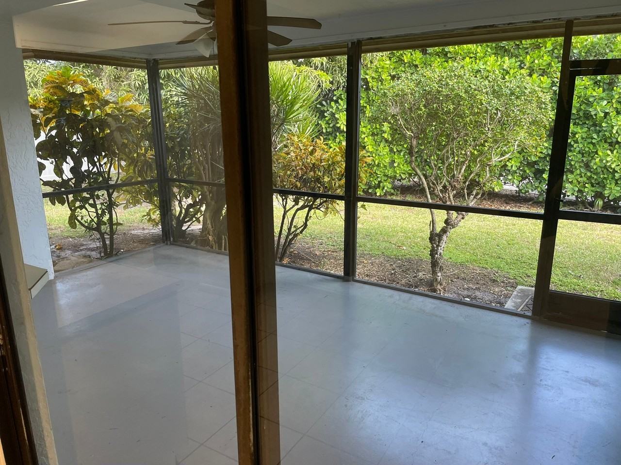 10022 8th St #10022 - Photo 6 of 16