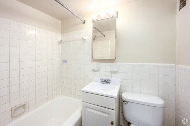 3435 Holmead Pl Nw #610