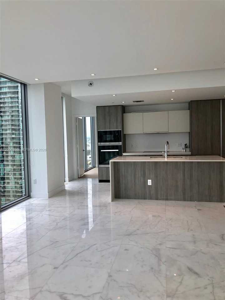 NE 28th St & Biscayne Blvd - Photo 4 of 23