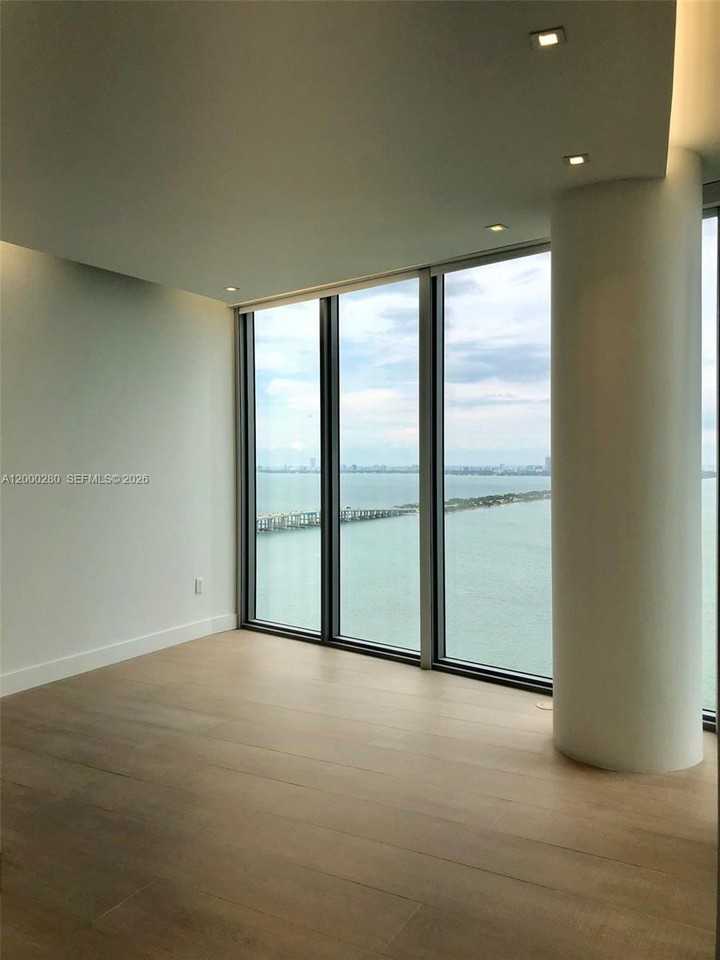 NE 28th St & Biscayne Blvd - Photo 6 of 23