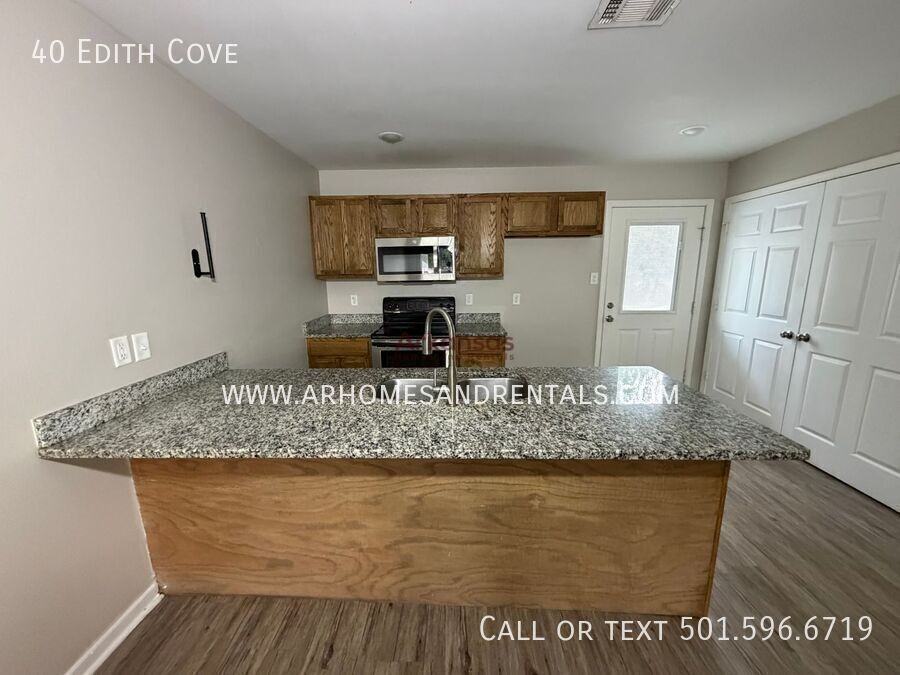 40 Edith Cv - Photo 4 of 12