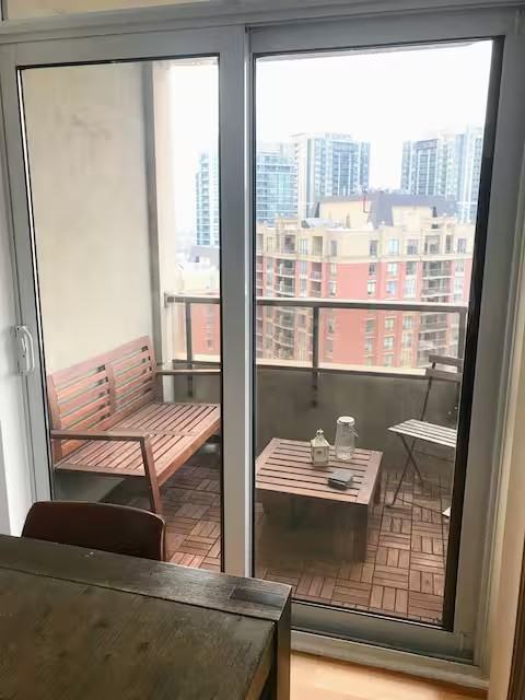 80 Harrison Garden Boulevard - Photo 6 of 17