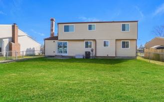 922 Noyes Dr #NA - Photo 1 of 1