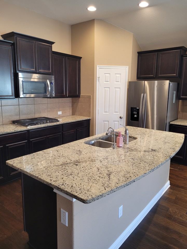 3416 De Soto Loop #NA - Photo 4 of 27