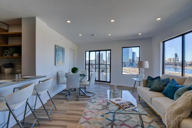 500 Market St - Photo 2 of 10