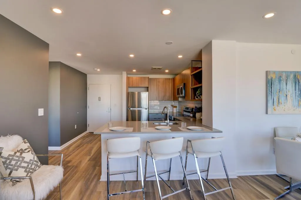 500 Market St - Photo 4 of 10