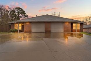 932 S Curtis Ave #NA - Photo 1 of 1