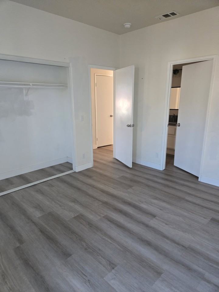 13533 Fox Point Rd #NA - Photo 4 of 5