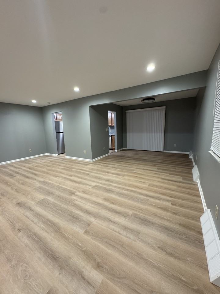 2821 Belmar Dr #2 - Photo 3 of 15